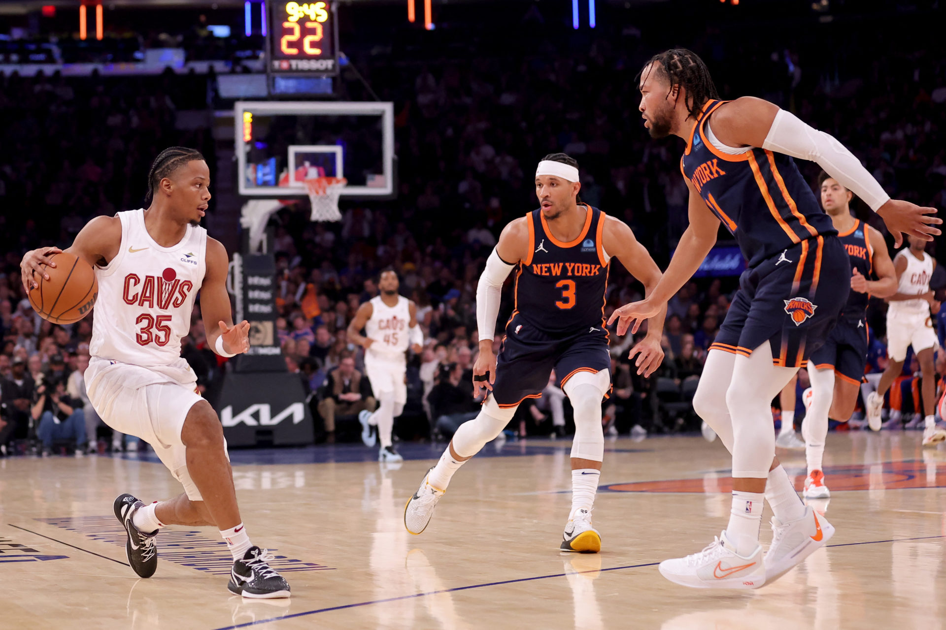 Knicks' Jalen Brunson Reveals His Top PGs of All-Time